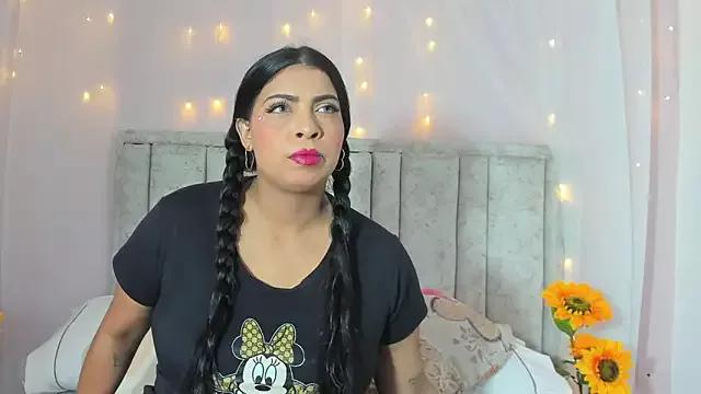 Rachellcooperrr from StripChat is Freechat