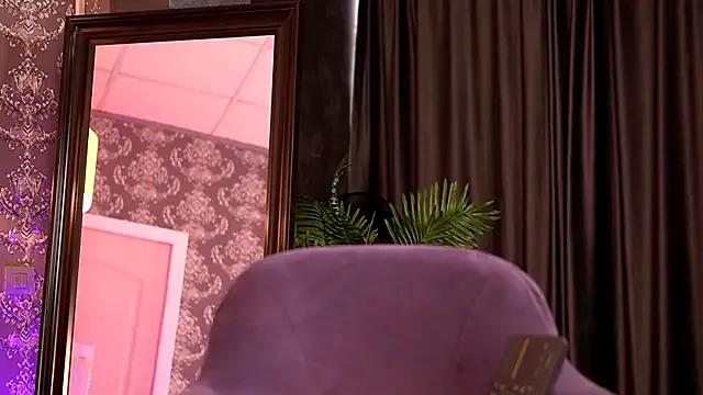 RavenBelrose from StripChat is Freechat