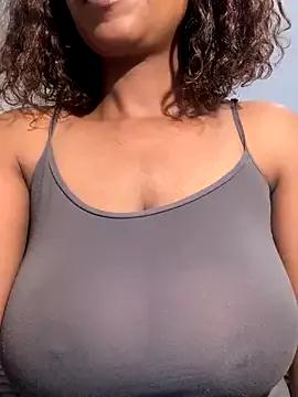 Find your cherished anal broadcaster match with our advanced interactive search and filtering options, allowing you to tailor-make your live event desires.