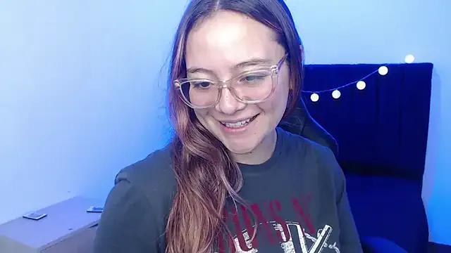 Red_Lola_ from StripChat is Freechat