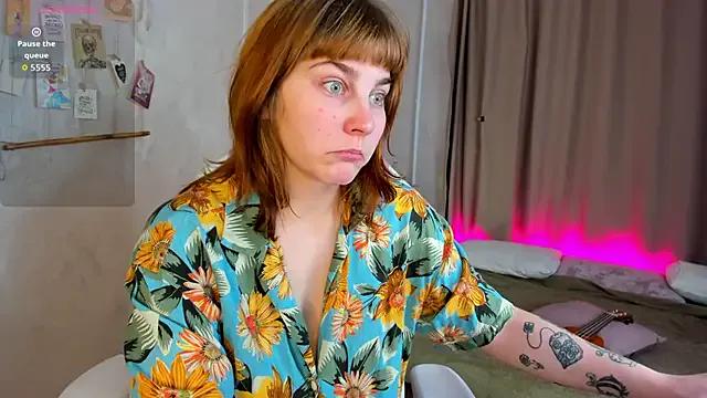 Rene_Shine from StripChat is Freechat