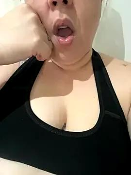 Rheetnena1 from StripChat is Freechat