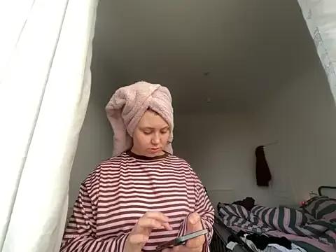 RoseMaee from StripChat is Freechat