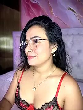 Find your cherished anal broadcaster match with our advanced interactive search and filtering options, allowing you to tailor-make your live event desires.