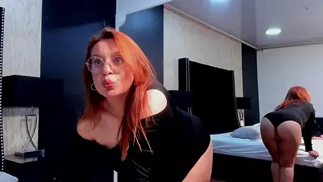 RoxieJackson from StripChat is Freechat