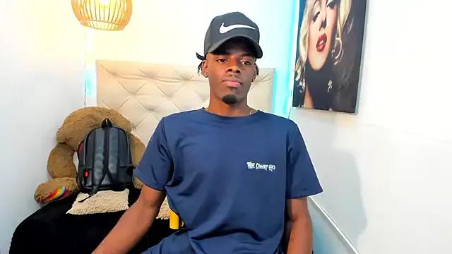 royce_ebony from StripChat is Freechat