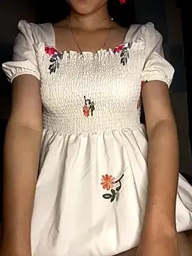 Find your cherished anal broadcaster match with our advanced interactive search and filtering options, allowing you to tailor-make your live event desires.