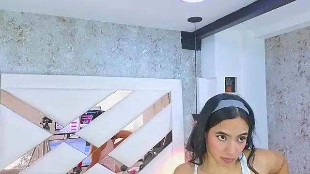 Find your cherished anal broadcaster match with our advanced interactive search and filtering options, allowing you to tailor-make your live event desires.