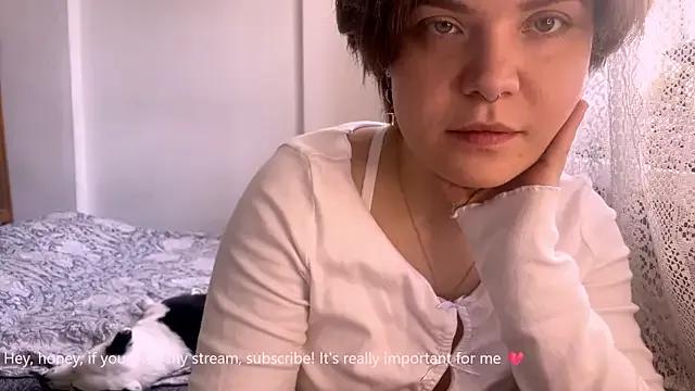SabrinaFolts from StripChat is Freechat