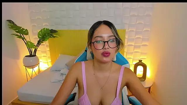 Find your cherished anal broadcaster match with our advanced interactive search and filtering options, allowing you to tailor-make your live event desires.