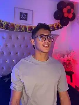 Find your cherished anal broadcaster match with our advanced interactive search and filtering options, allowing you to tailor-make your live event desires.