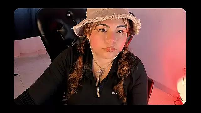 Samanta_cutee from StripChat