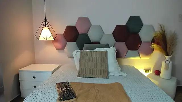 Find your cherished anal broadcaster match with our advanced interactive search and filtering options, allowing you to tailor-make your live event desires.