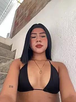 SamanthaAlvez from StripChat is Freechat