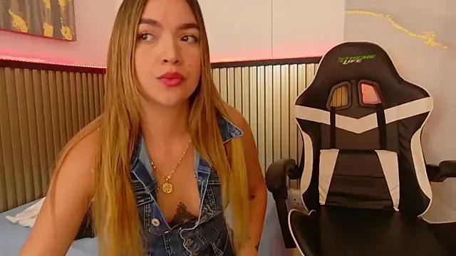 Sammy_Lovee from StripChat