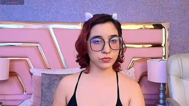 SamyGrennn from StripChat is Freechat