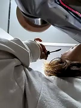 Find your cherished anal broadcaster match with our advanced interactive search and filtering options, allowing you to tailor-make your live event desires.