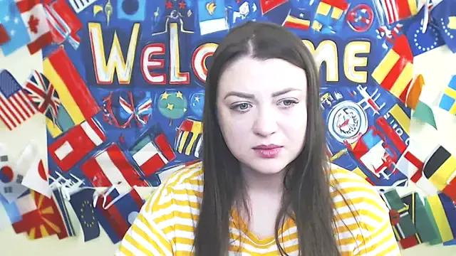 Saraah_doll from StripChat is Freechat
