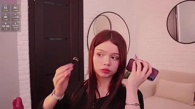 Sarah_babyyy from StripChat is Freechat