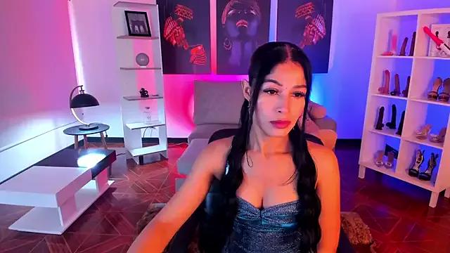 saralife from StripChat