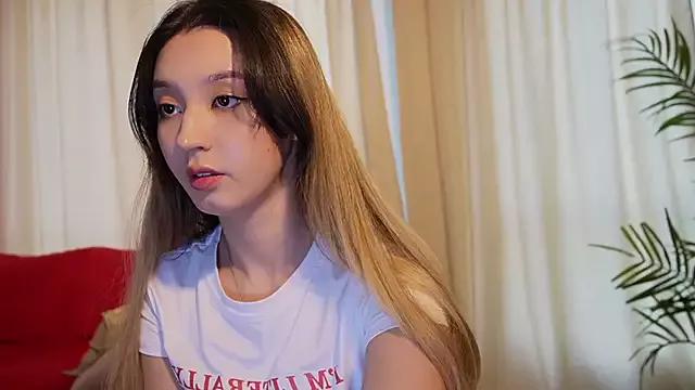 Sarasuo1 from StripChat is Freechat