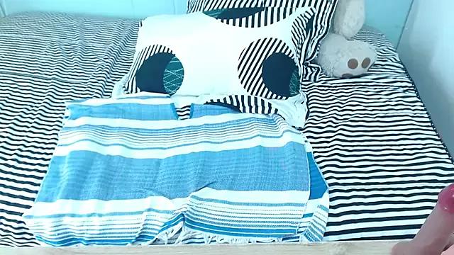 Sasha_Stonne from StripChat is Freechat