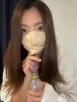 Saya_love from StripChat is Freechat