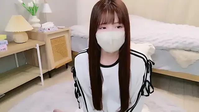 Sayuringo_ from StripChat is Freechat