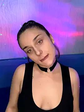 ScarletSi from StripChat is Freechat