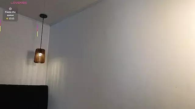 Scarlett__bell from StripChat