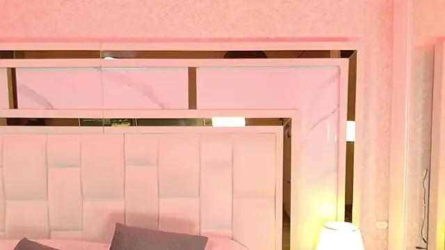 Scarlett_sm from StripChat