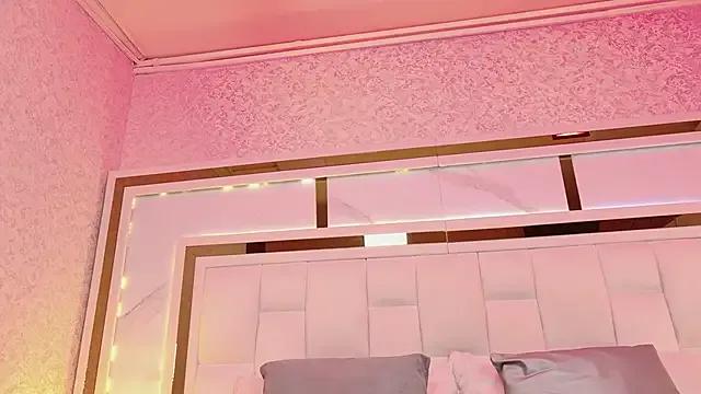 Scarlett_sm from StripChat