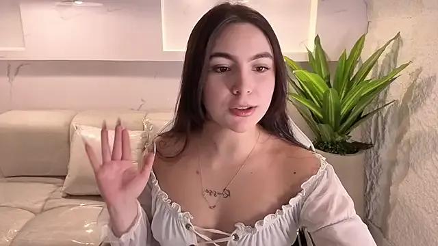 scarlett_smith_tp from StripChat is Freechat