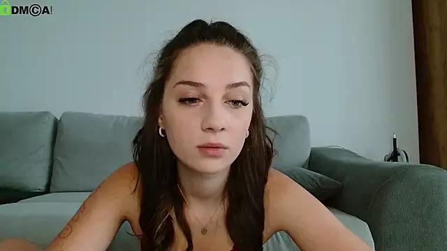 ScarlettSmithX from StripChat is Freechat