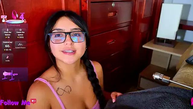 Find your cherished anal broadcaster match with our advanced interactive search and filtering options, allowing you to tailor-make your live event desires.