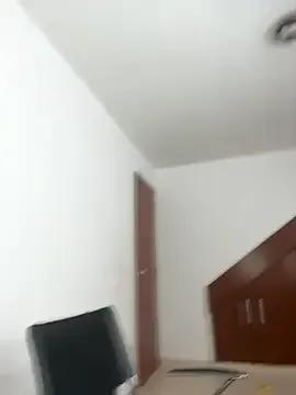 Selena_Roa from StripChat is Freechat