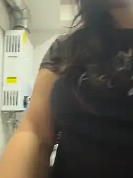 SelenaRojas from StripChat is Freechat