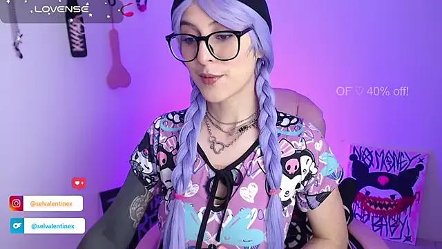 selvalentinex from StripChat is Freechat