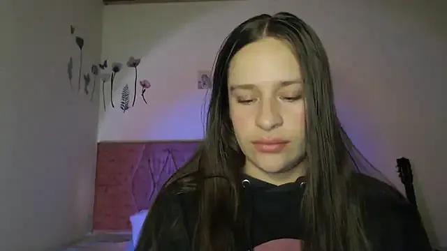 Serenity from StripChat is Freechat