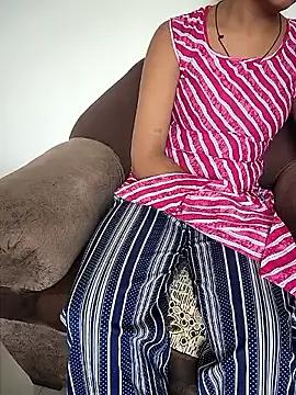 Servicegirl_499 from StripChat is Freechat
