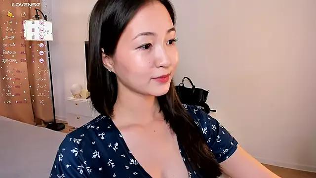 SeulBi from StripChat is Freechat