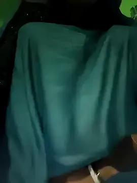 Sexy-Mahi999 from StripChat is Freechat