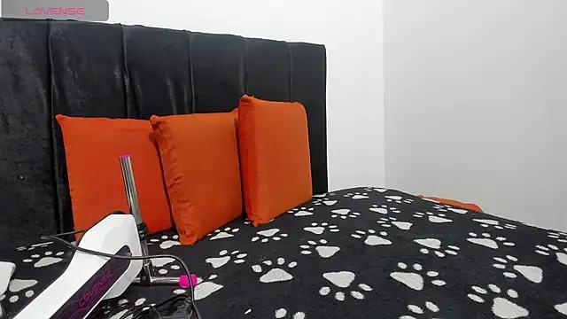 Sexy_blonde_Twink from StripChat is Freechat