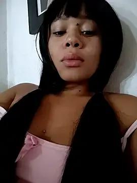 Sexy_Ivonny from StripChat is Freechat