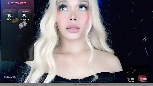 sexy_Tgirl1 from StripChat is Freechat