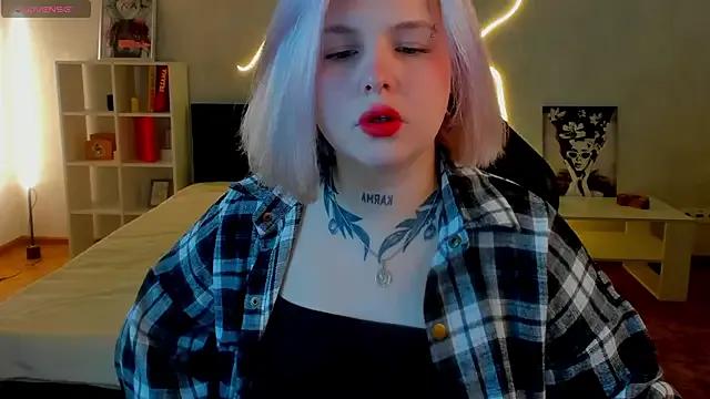 shadow__purrr from StripChat is Freechat