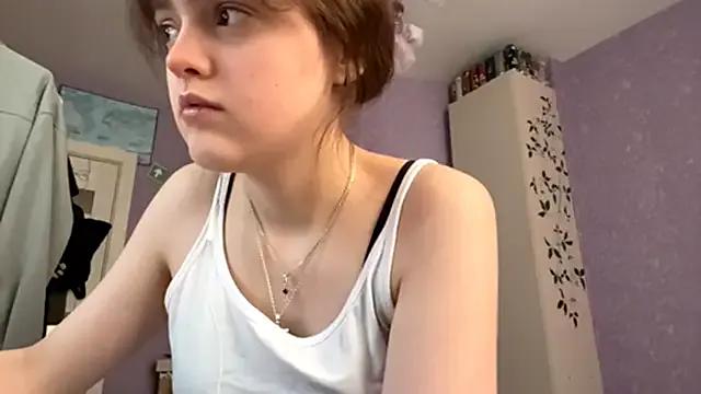 ShannanJou from StripChat is Freechat