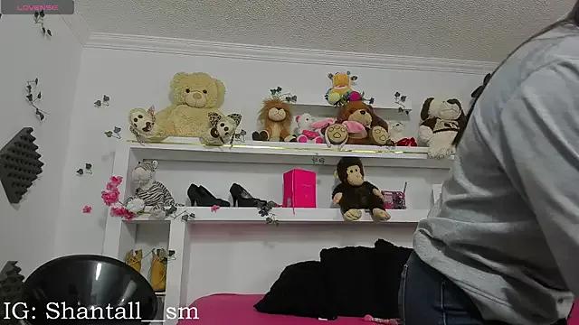 shantall_sm from StripChat is Freechat