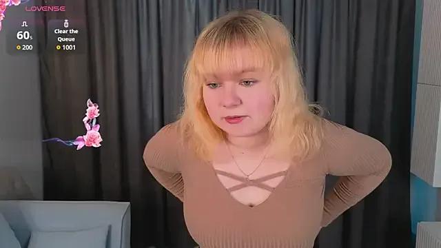 Sharon_Riley_ from StripChat is Freechat