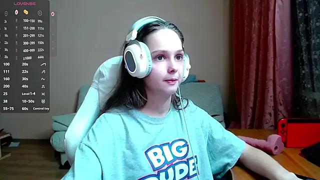 SharybbFace from StripChat is Freechat